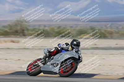 media/Nov-16-2025-Race Pace (Sun) [[8c5fa54630]]/Verified Riders/7-Turn 4 (1155am)/